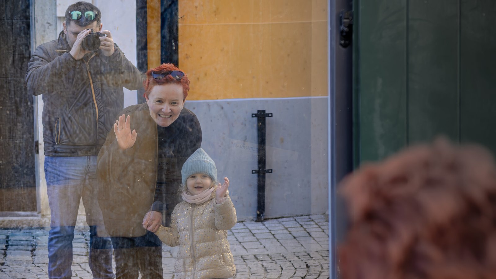 Dalibor Bunčec fotografira obitelj Zagreb prirodni trenutak iza scene